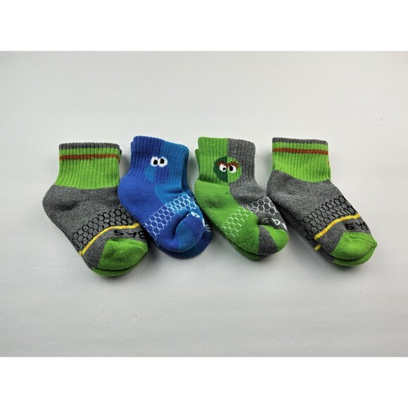 Bombas Toddler Sesame Street Cookie Oscar The Grouch Lot Of 4 Pairs Socks Size T